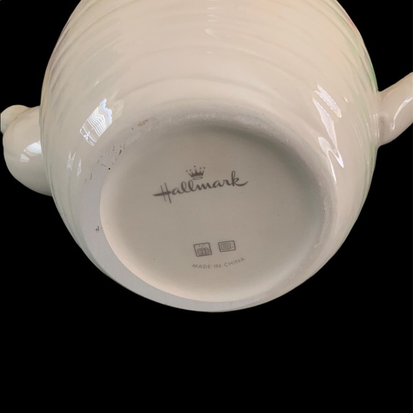 Hallmark Teapot - Picture 4 of 4